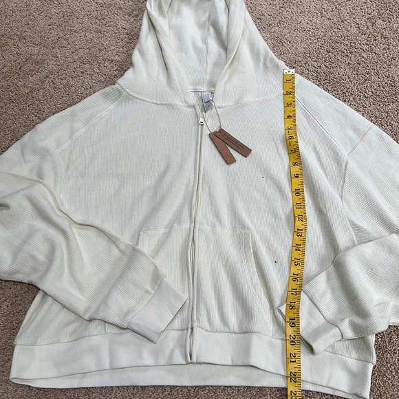 NWT! SKIMS Size 3X bone waffle crop sweatshirt and joggers set - Picture 8 of 13